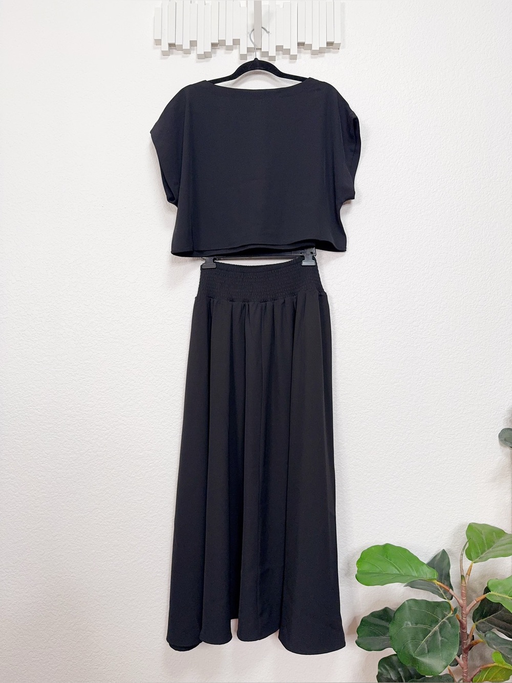 Zenana Black 2 Piece Crop Top Smocked Maxi Skirt Set Boho Resort Size M NWOT - Picture 6 of 8